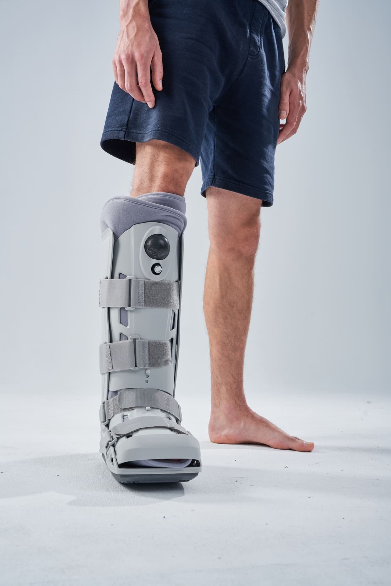 Air Walking Boot – Standard - Azot medical device image 1