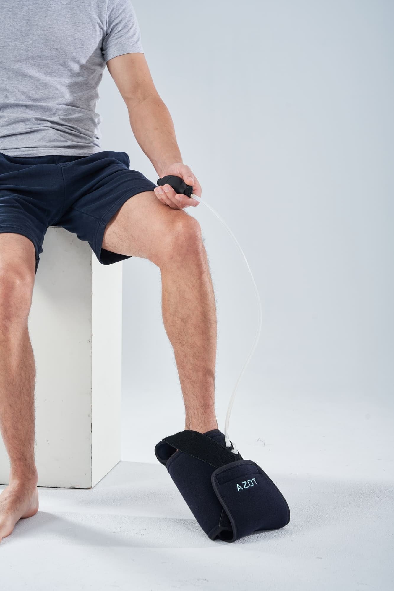 Cold Compression Foot Wrap - Azot medical device image 1