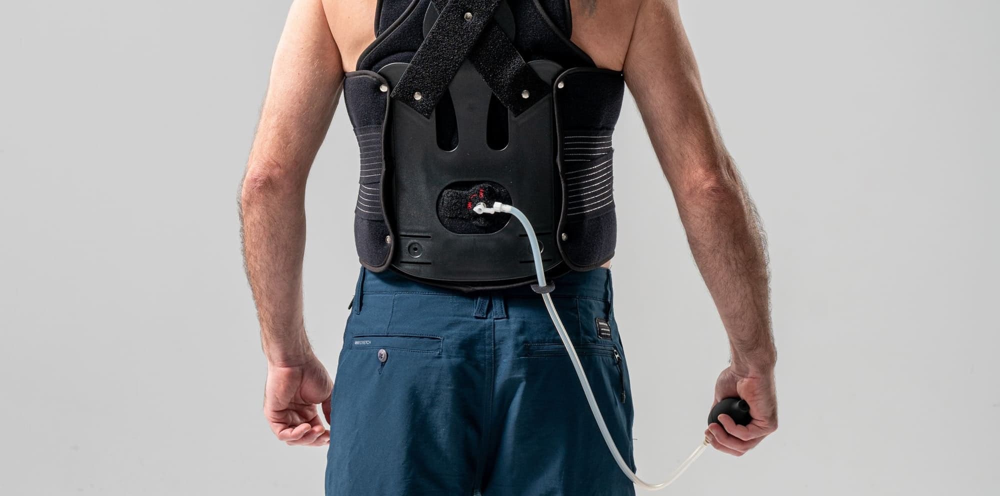 Cold Compression Spine Brace - Azot medical device image 2